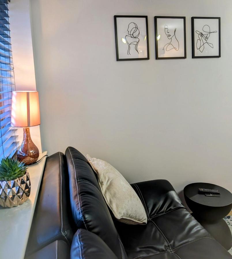 The Nest Apartment London Exterior photo